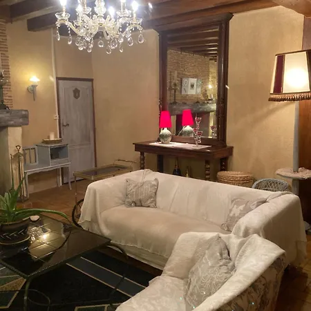 펜션 Maison Perigourdine De Charme Dans La Campagne Proche De Bergerac *